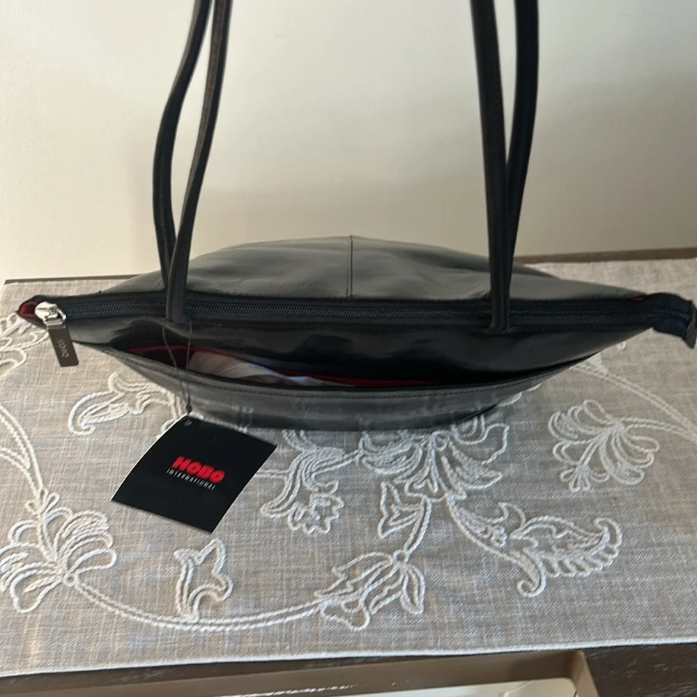 HOBO International New Carlotta Shiny Black Leather Shoulder Bag - Picture 7 of 15